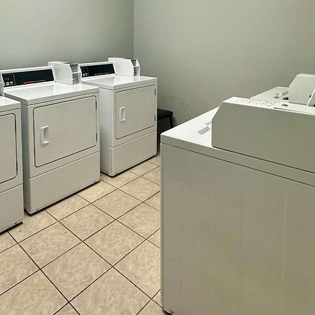Quality Inn & Suites Coldwater Near I-69 Extérieur photo