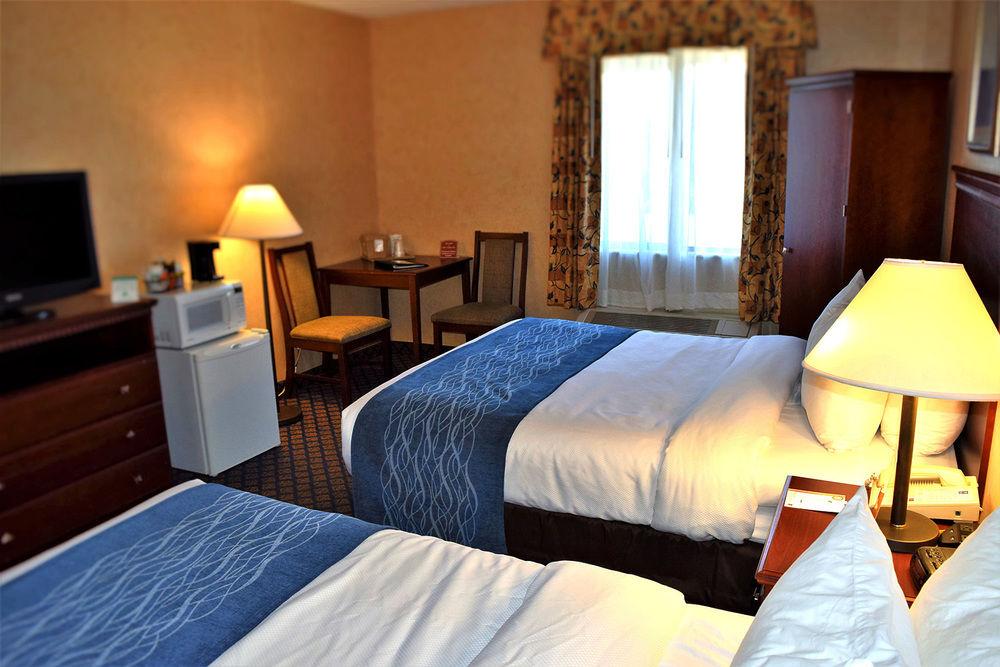 Quality Inn & Suites Coldwater Near I-69 Extérieur photo